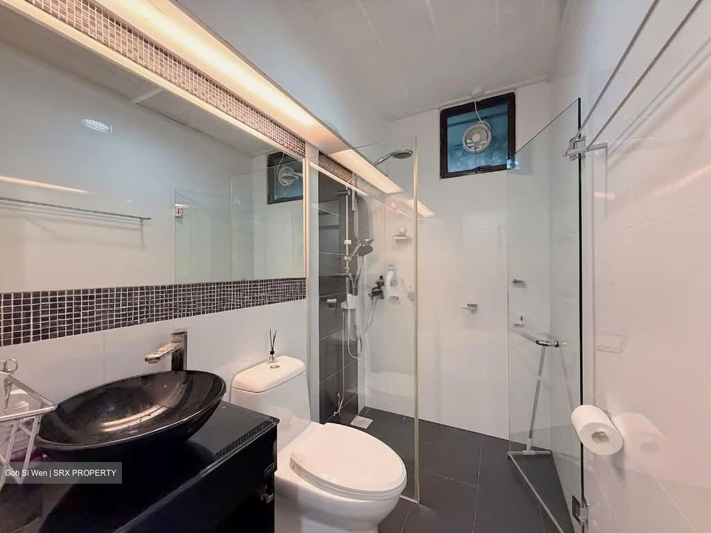 Blk 286B Toh Guan Road (Jurong East), HDB Executive #551859521